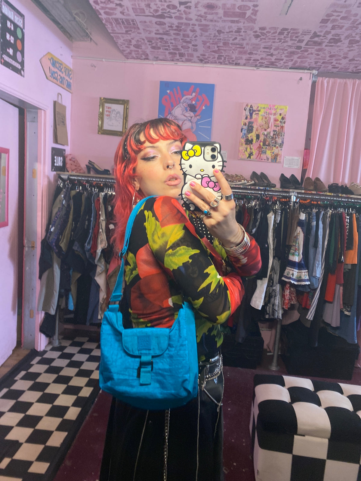Blue bag diva licious mwuah