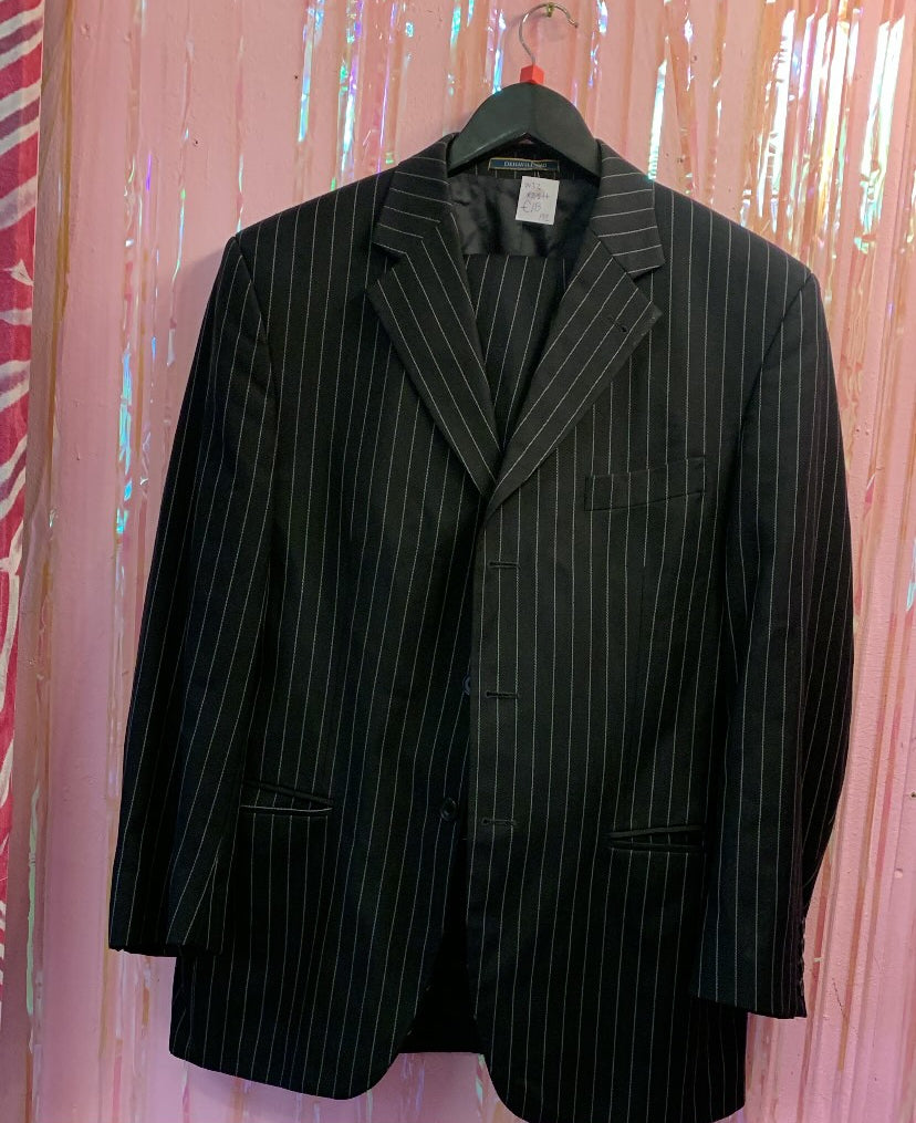 Suit set