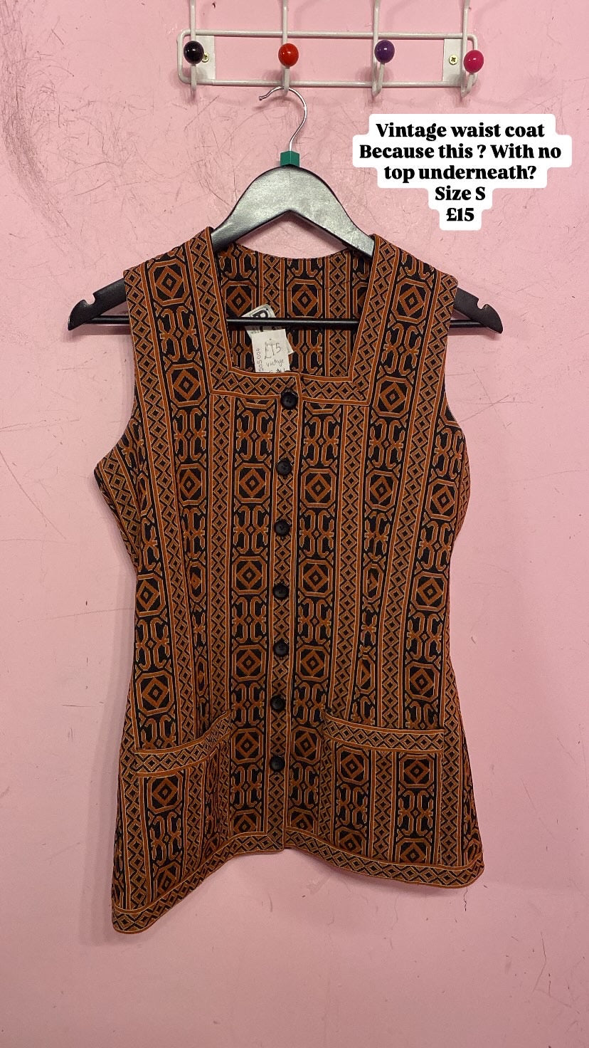 Vintage 70s sculpted waistcoat