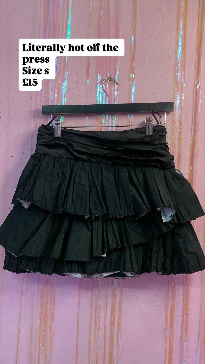 Ruffled miniskirt