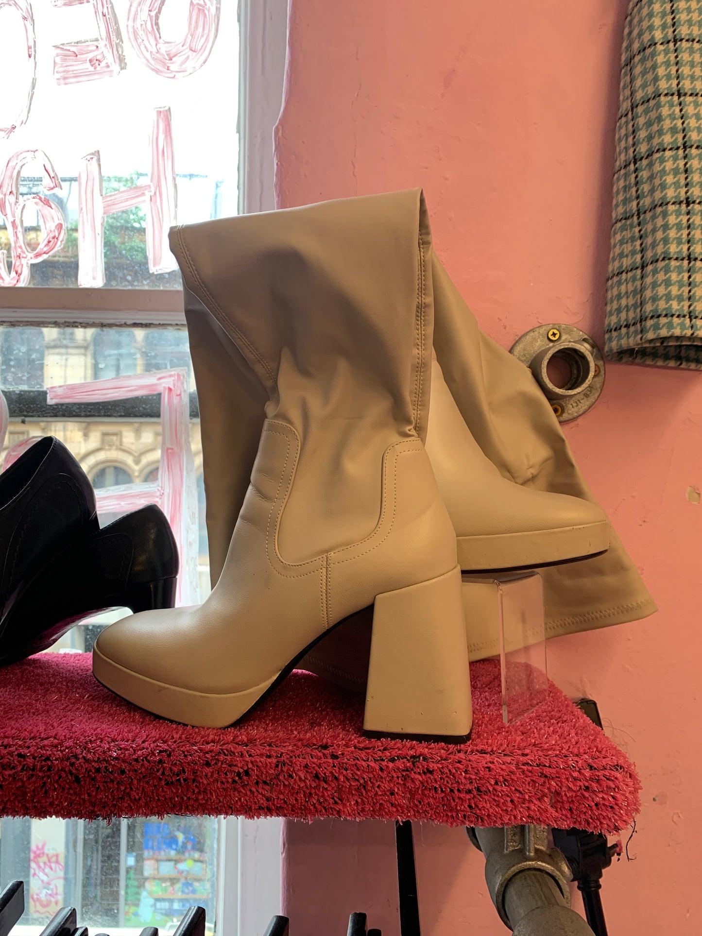 Cream diva boots