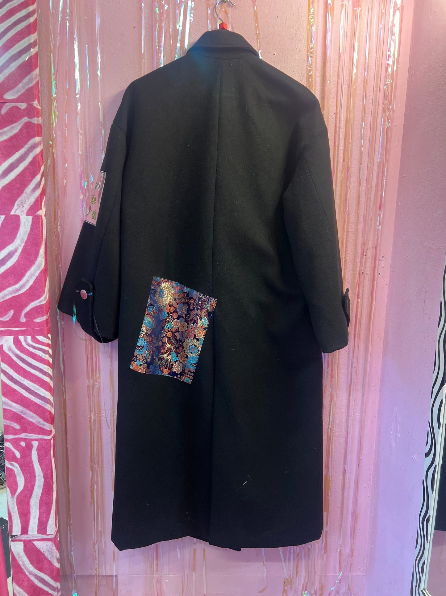 Unifree trench coat