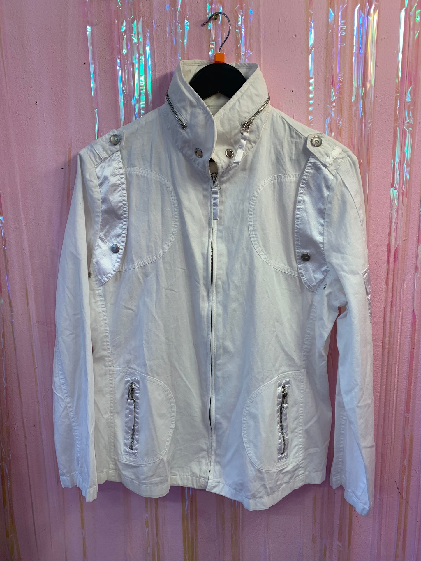 White zip up jacket