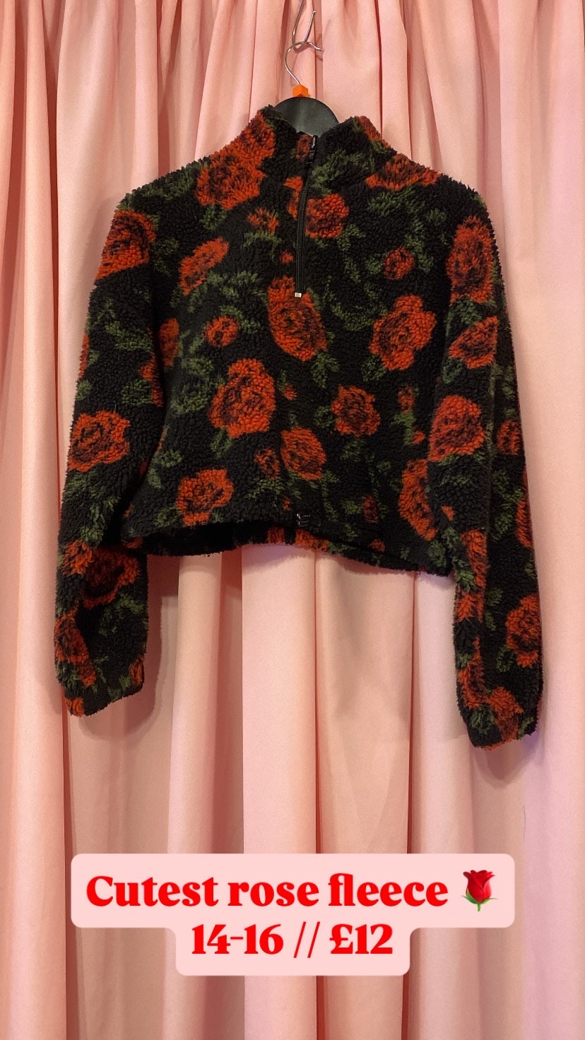 Rose fleece