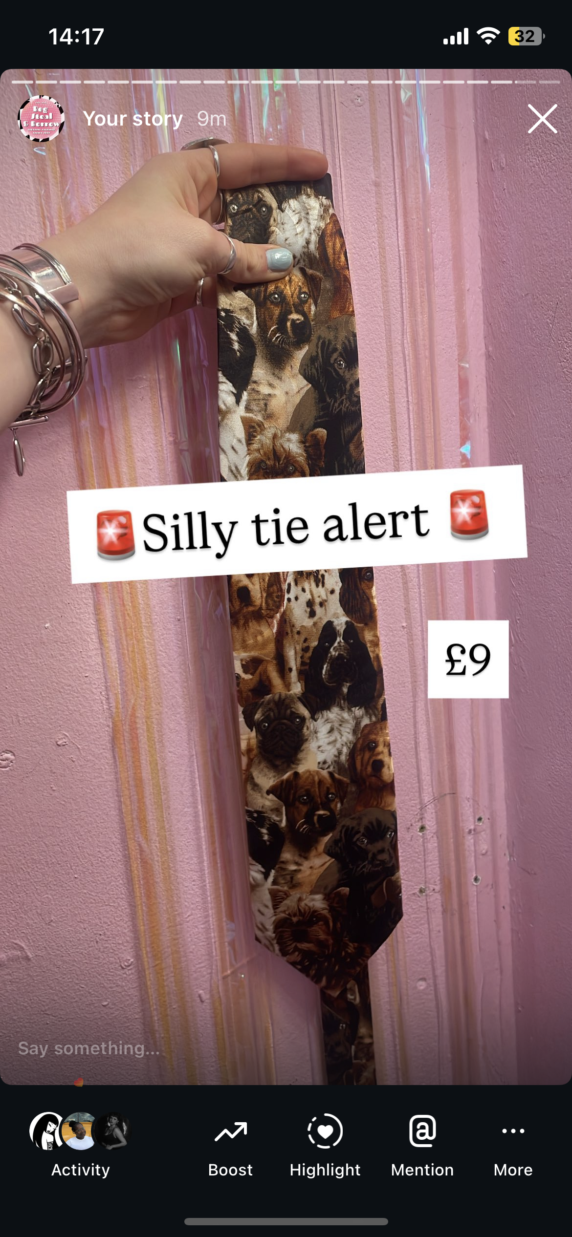 Tie silly
