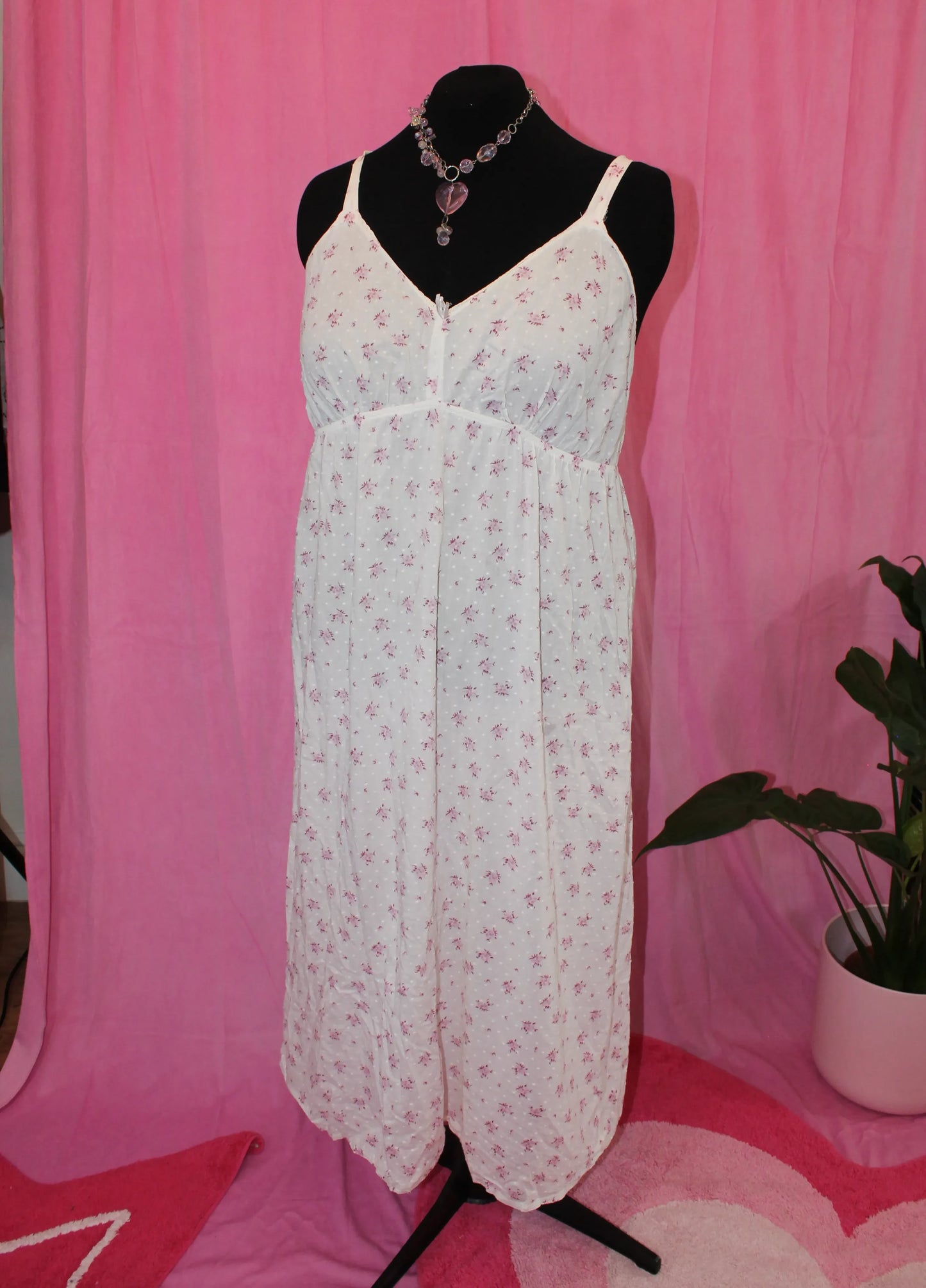 Vintage | Dress | White & Pink | Size XXL