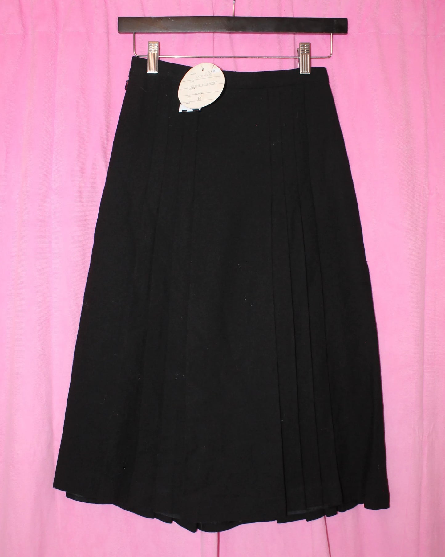 Vintage | Skirts | Black Pleated BNWT | XS