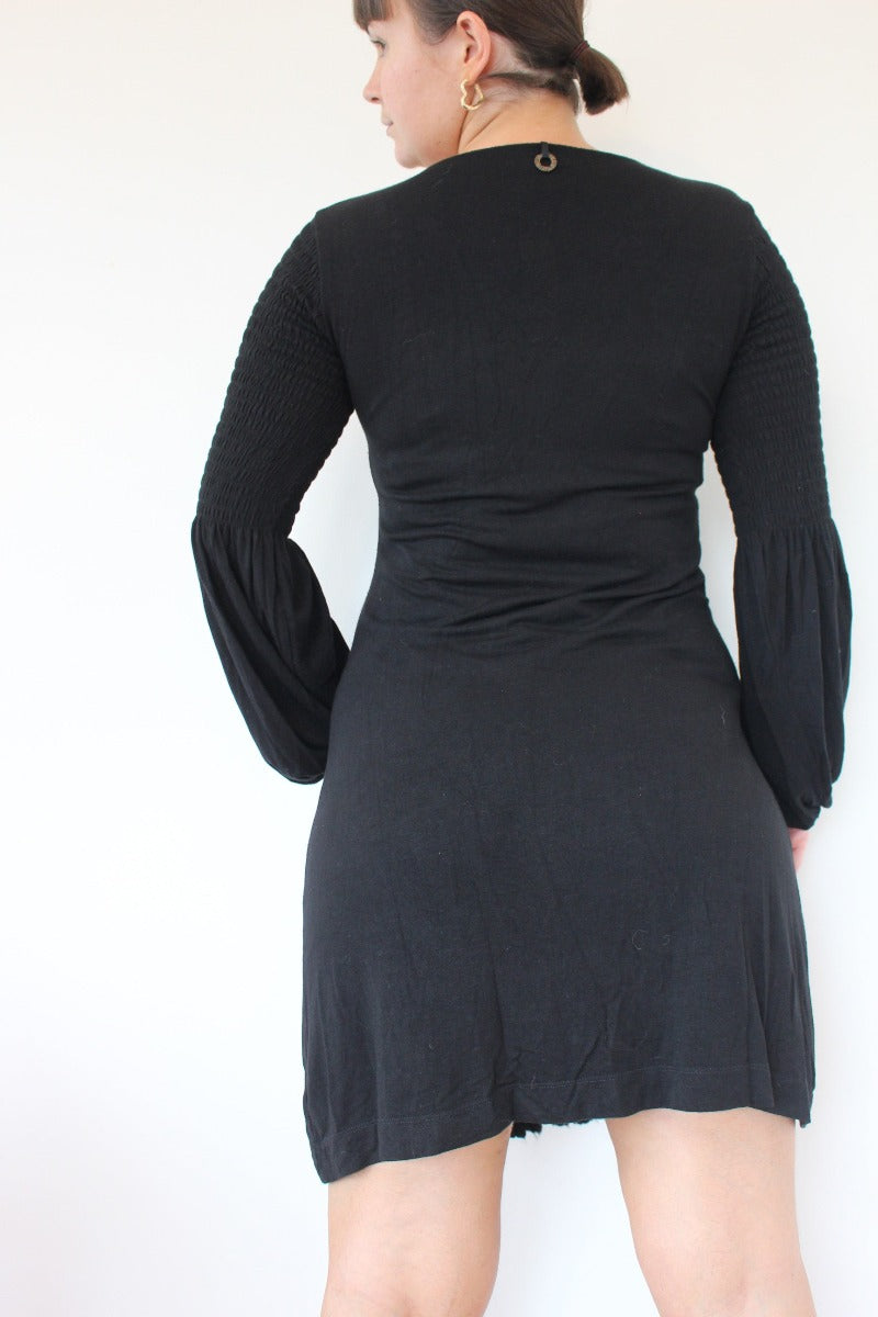 Save the Queen ! Long Sleeve Dress- Size 12/14