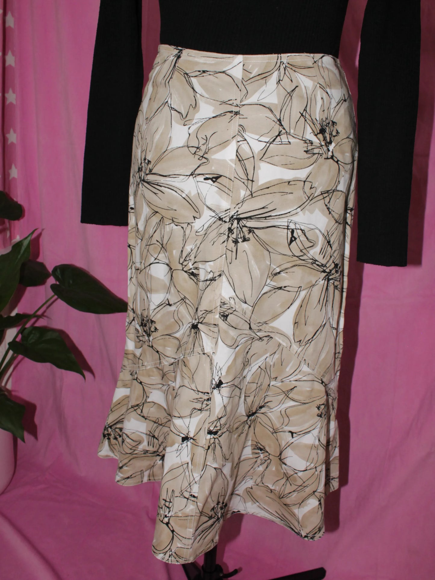 Floral Peplum Skirt- Size 10