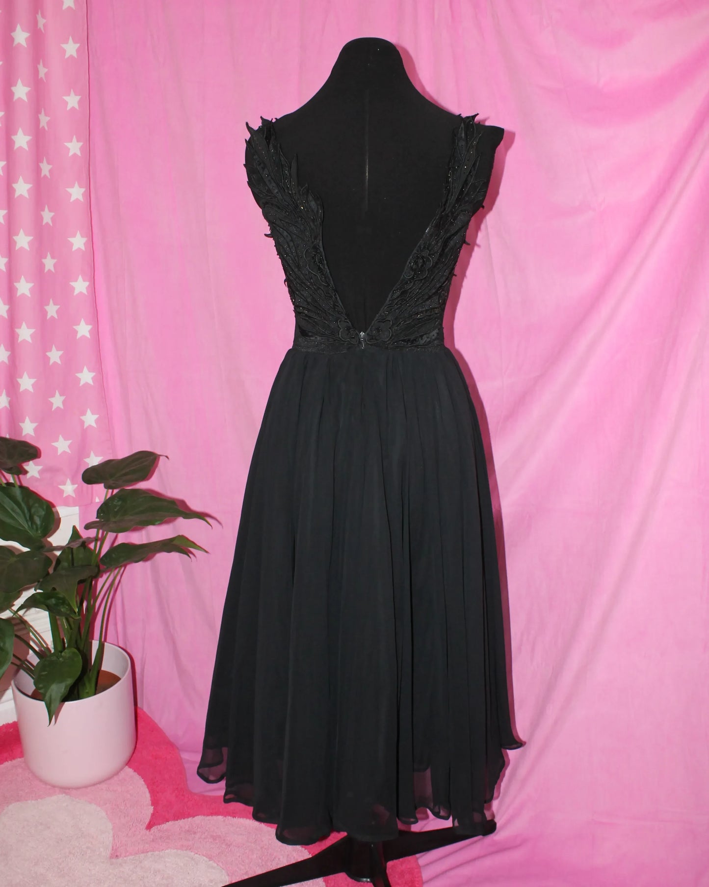 Vintage Applique Knee Length Dress- Size XS