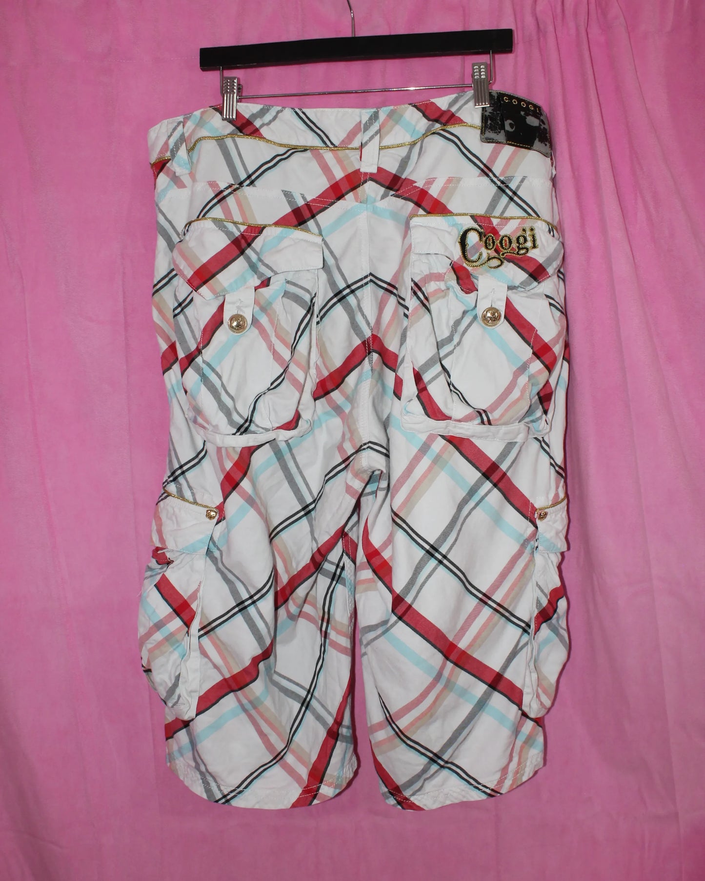 Coogi Plaid Cargo Shorts - W 42