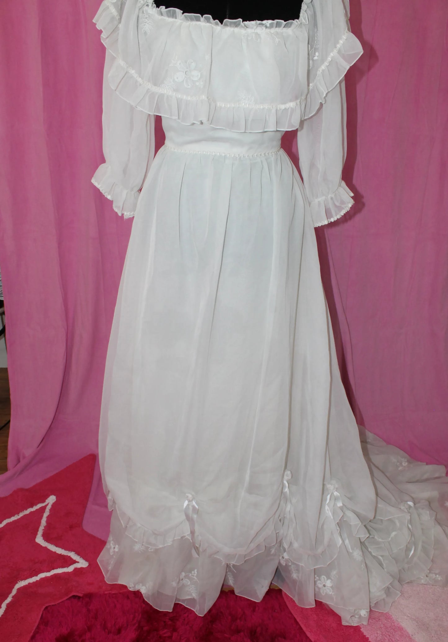 Vintage | Wedding Dresses | Off the shoulder | Size S