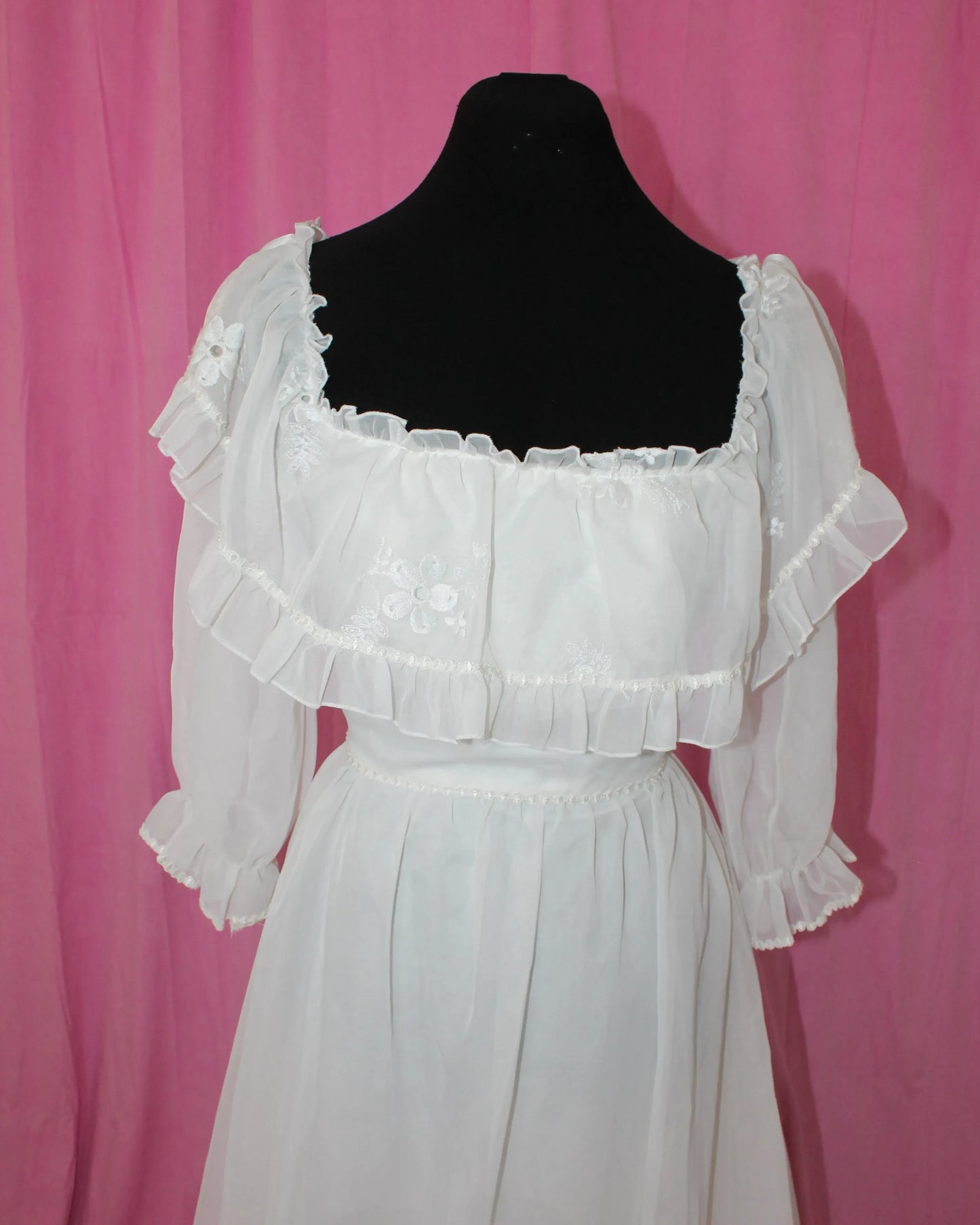 Vintage | Wedding Dresses | Off the shoulder | Size S