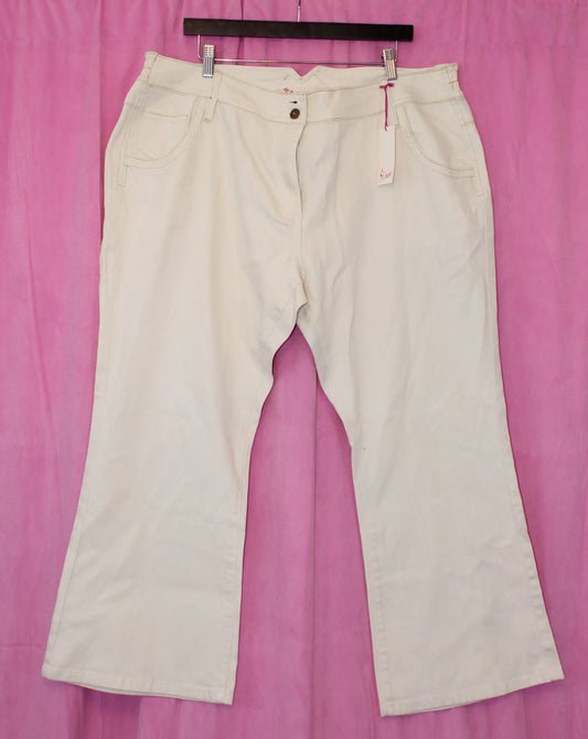 No Brand | Womens | Slight Flare Jeans | Cream | Size 22