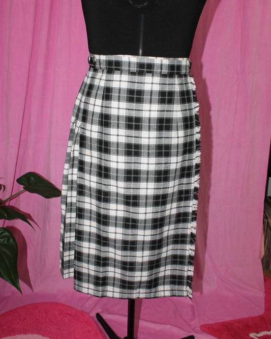 Vintage Supply Kilt - Size 10