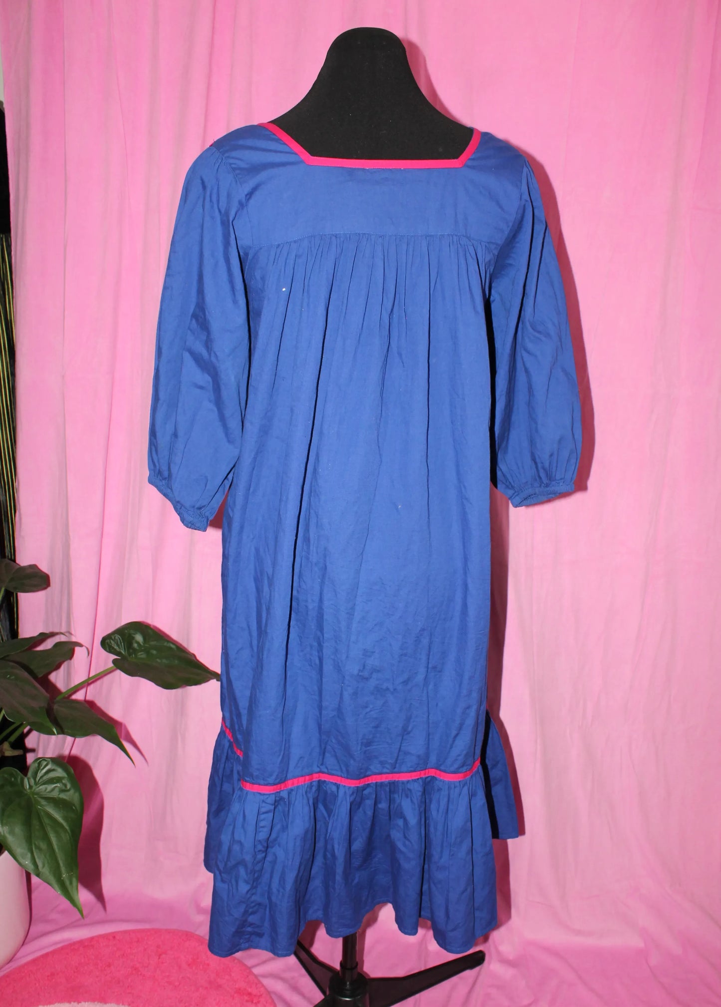 Vintage Emboridered Smock Dress- Size S