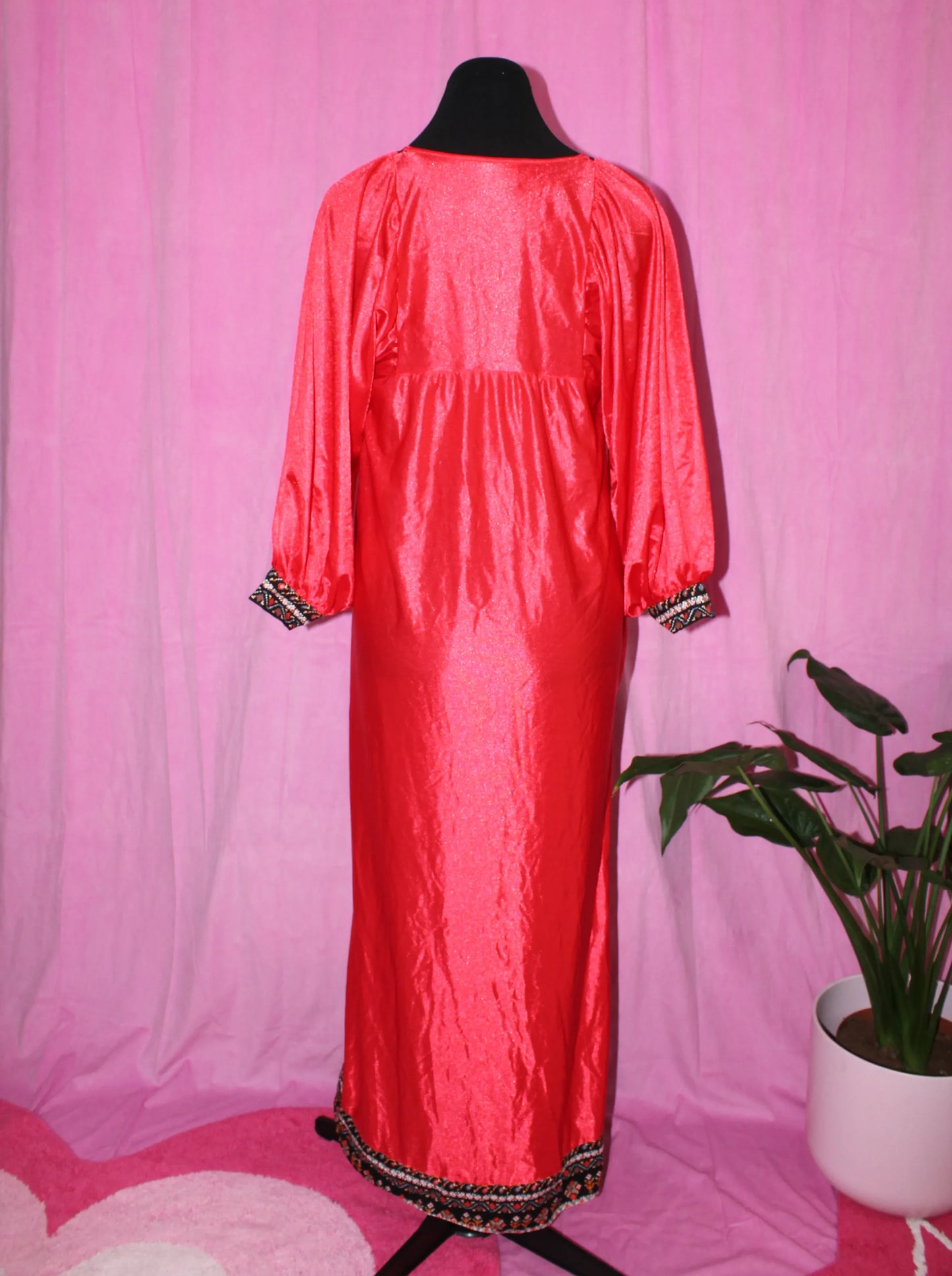 Vintage | Robe | Red Dressing Gown | Size M